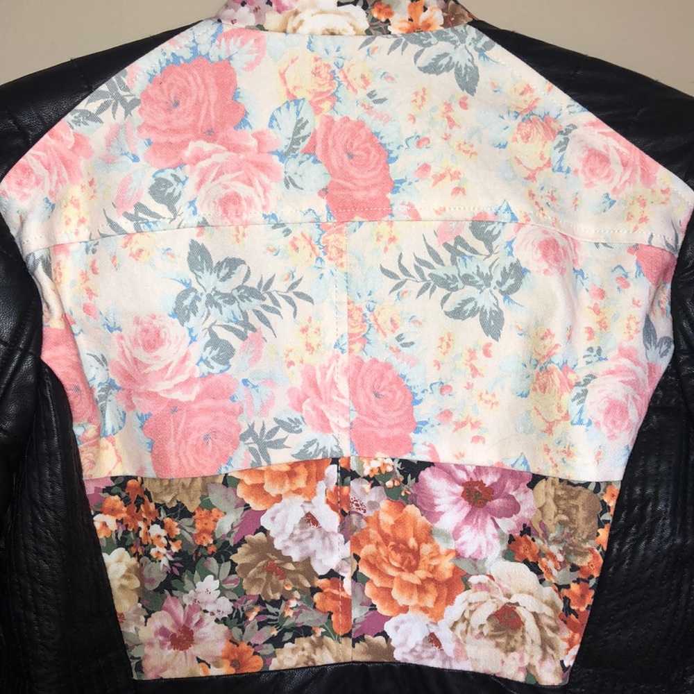 Jacket - Picture 4 of 5